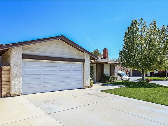 3rd image of 25852 Alegro Dr