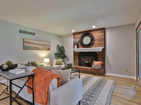 4th image of 3850 Celtis Ct