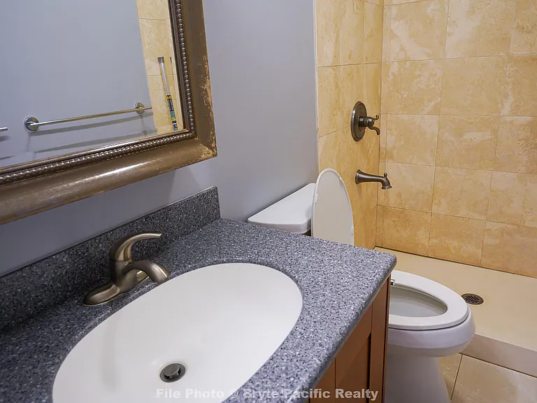 2939 E Manoa Rd #B4 — Photo 10