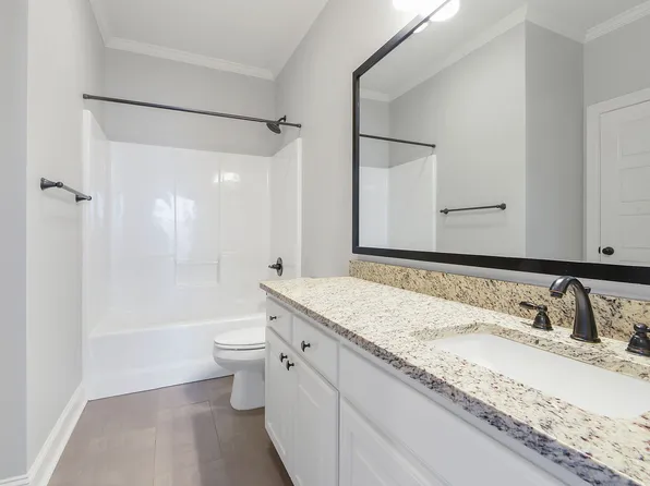 2619 Cresthaven Ave, Baton Rouge, LA 70810