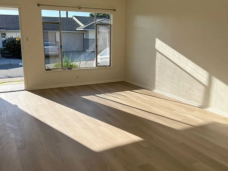 56 San Roque Ave — Photo 2