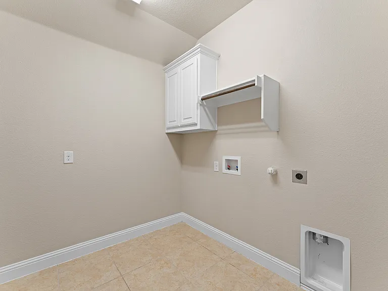 600 Fishback Cir — Photo 15