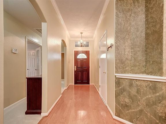 5th image of 10242 Lark Mountain Dr