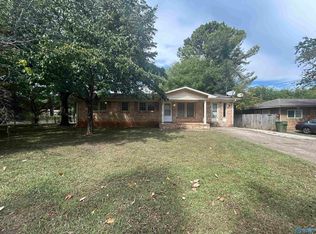4742 Blue Haven Dr NW, Huntsville, AL 35810