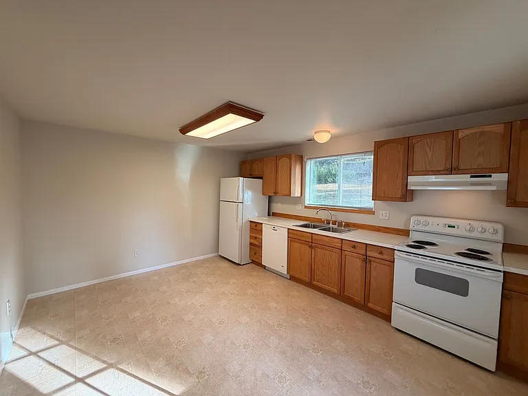 442 Willow Creek Ln #488 — Photo 3