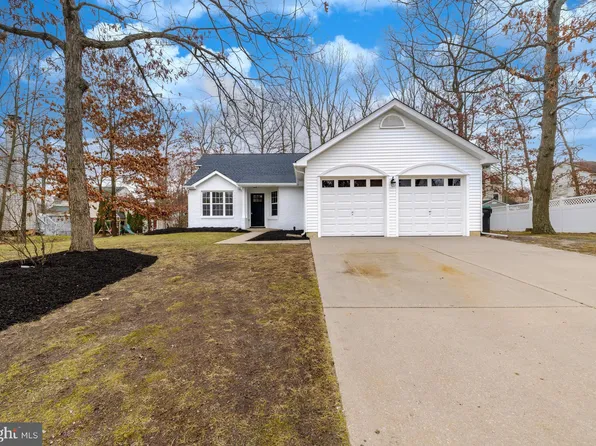 3 Patricks Mill Ct, Sicklerville, NJ 08081