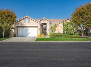 2028 W Via Tivoli, Fresno, CA