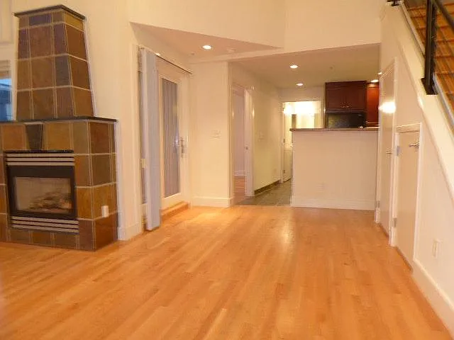 1 bed, $5,395 — Photo 2