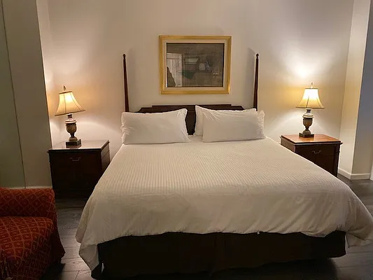 Bedroom, photo 2