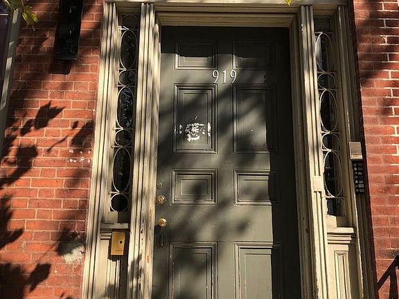 2nd image of 919 Pine St APT 3F