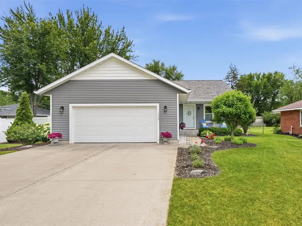 1715 E Clairemont Avenue, Eau Claire, WI 54701