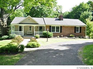 691 Herman Rd, Webster, NY 14580