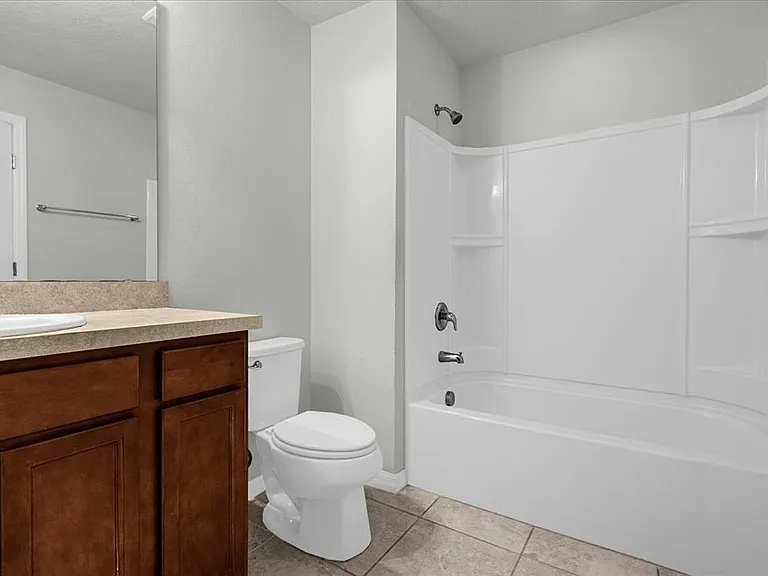 3504 Southern Cross Loop — Photo 20
