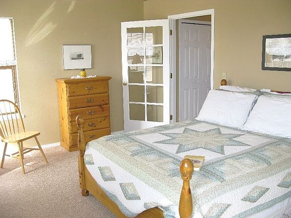Sunny Master bedroom 