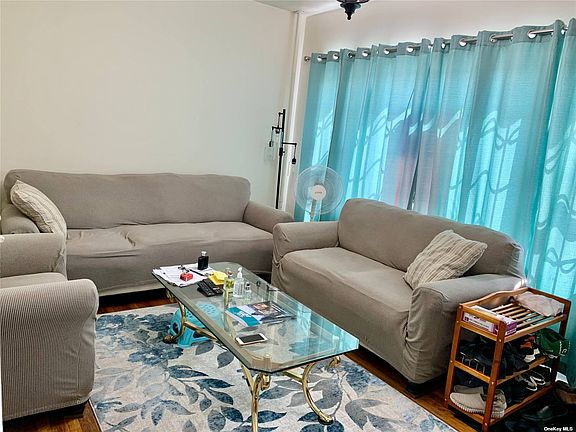 3rd image of 108 Union Hall St #39