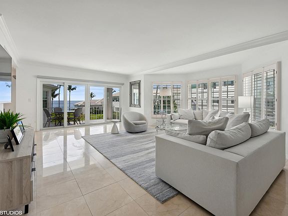 4th image of 400 S Ocean Blvd APT 204A