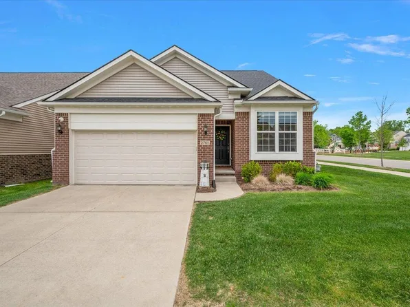 2765 Polson St, Ann Arbor, MI 48105