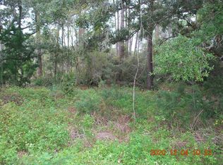 140 N Bayshore Dr, Eastpoint, FL 32328
