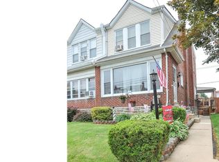 1820 Lansing St, Philadelphia, PA 19111