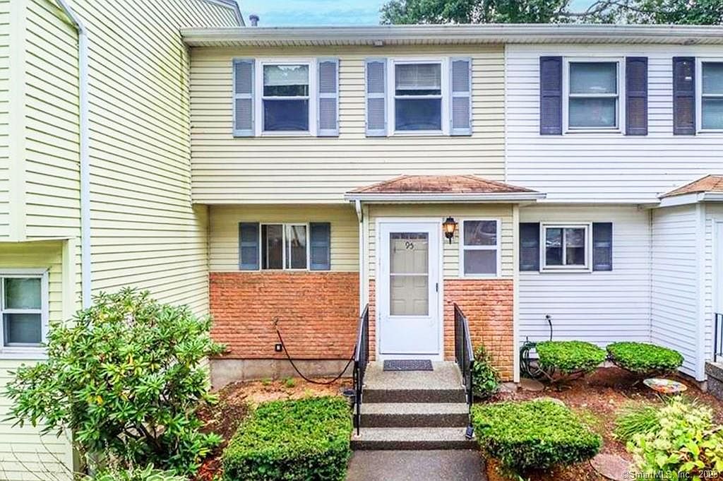 25 Padanaram Rd APT 95, Danbury, CT 06811 Zillow