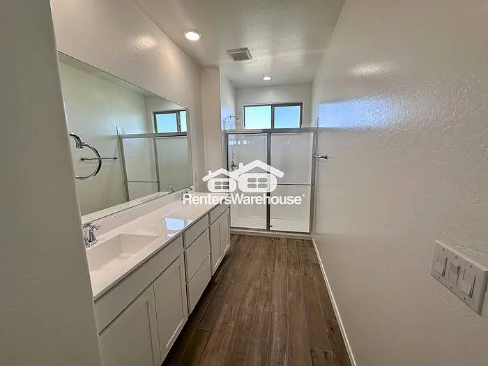 17176 W Corrine Dr — Photo 8