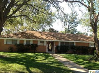 17 W Upshaw Ave, Temple, TX 76501