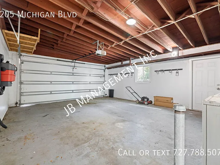 1205 Michigan Blvd — Photo 26