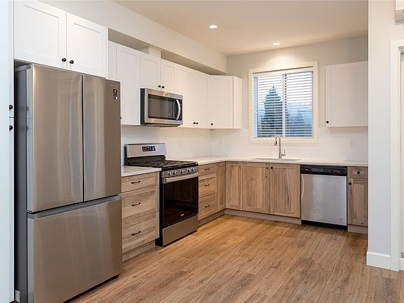 2nd image of 3351 Luxton Rd #1206