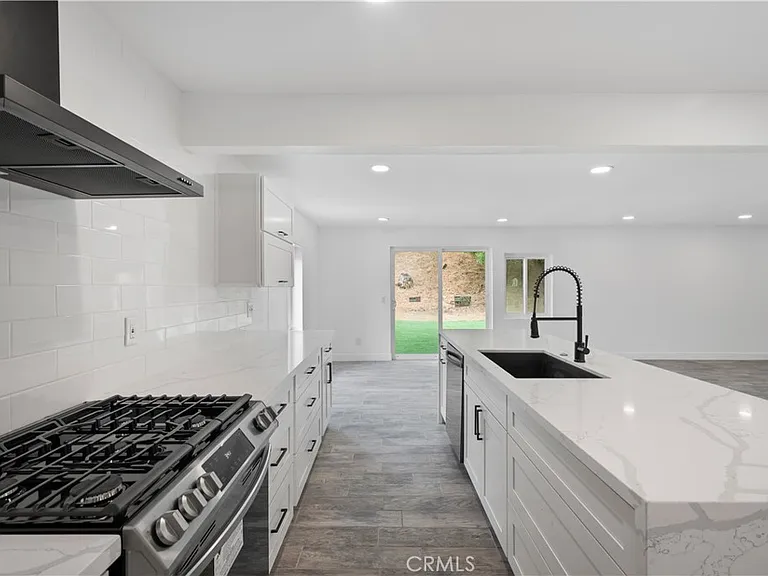 18578 Fieldbrook St — Photo 7