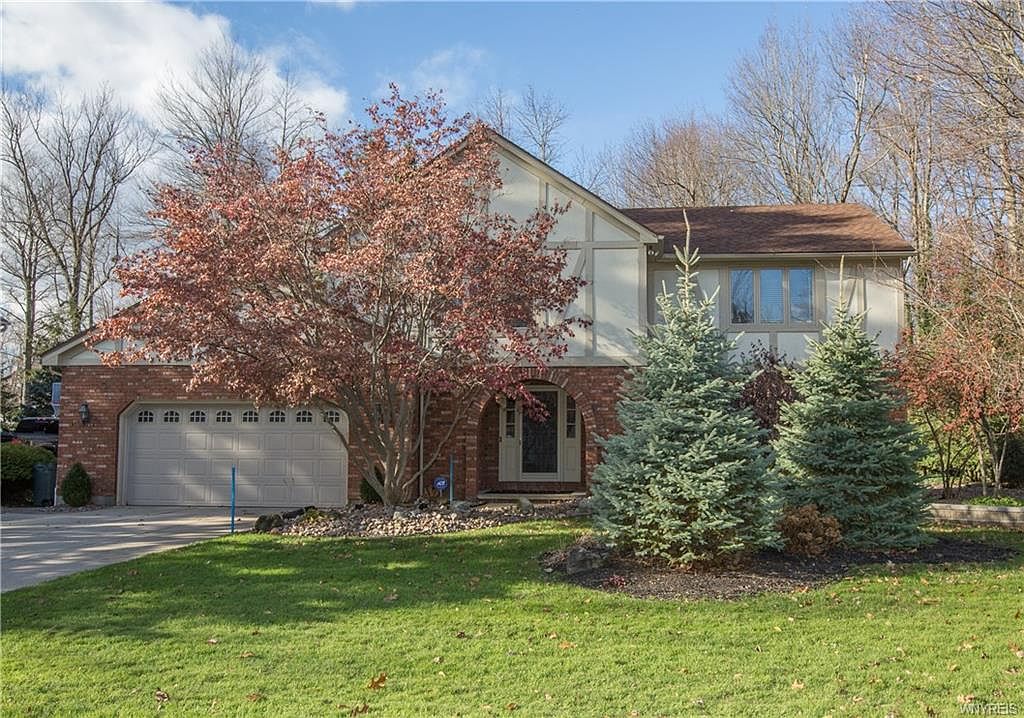 55 Roxbury Park, East Amherst, NY 14051 | Zillow