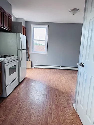 79 Saint Marys Ave Photo 1
