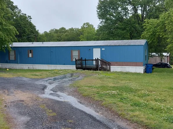 114 Yarbro Rd Trailer 23, Kings Mountain, NC 28086
