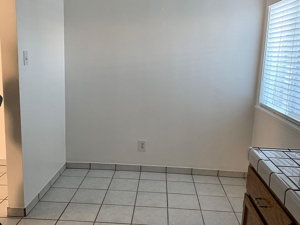 1st image of 9925 Arkansas St