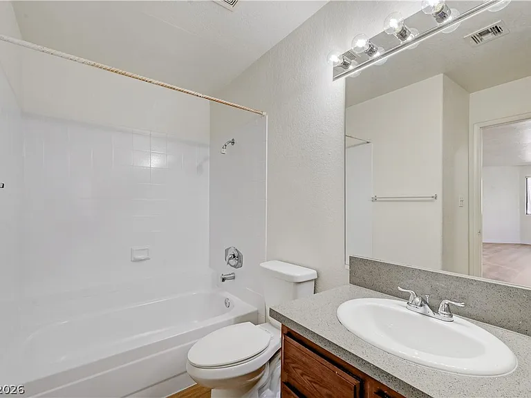 5018 S Rainbow Blvd #104 — Photo 15