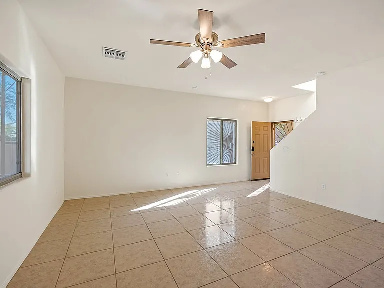 8254 W Kerr St — Photo 31