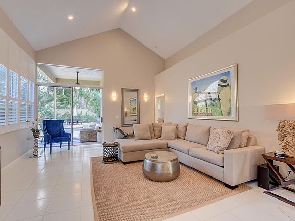 Home For Sale In Broken Sound Country Club