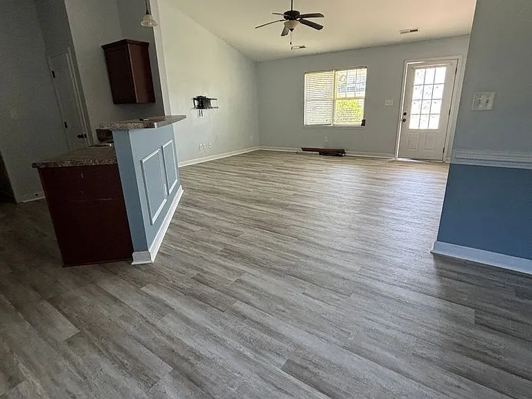 204 Misty Cove Ct — Photo 13