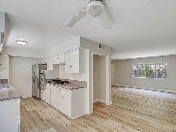 5th image of 1452 Berkeley St APT 2