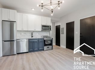 903 S Laflin St #1, Chicago, IL 60607