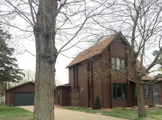 1105 W Main St, Thomson, IL 61285