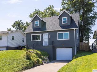 5825 N St, Omaha, NE 68117