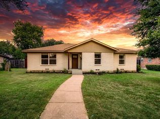 6333 Symphony Ln, Dallas, TX 75227
