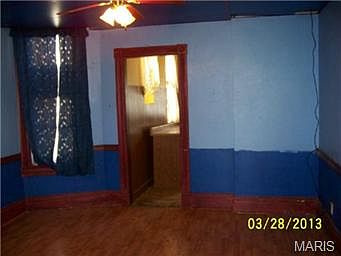 2nd image of 3411 Alberta St
