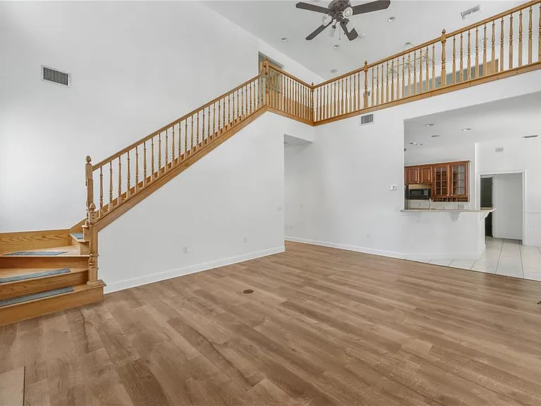 1507 W Windhorst Rd — Photo 16