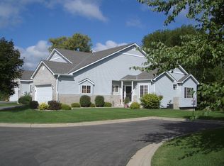13097 Echo Ln, Apple Valley, MN 55124
