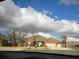 109 Shelton Pl, Edmond, OK 73034