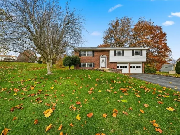 207 Cricketwood Ct, Cranberry Township, PA 16066