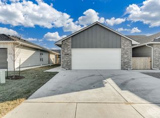 3731 W Longleaf St, Wichita, KS 67205