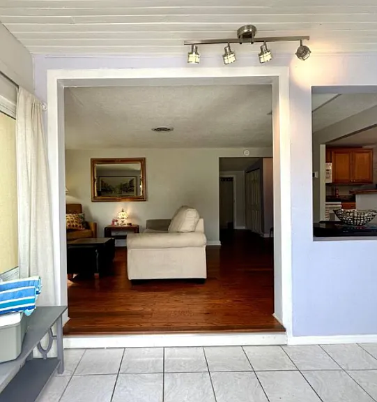 10548 Lake Dr — Photo 14