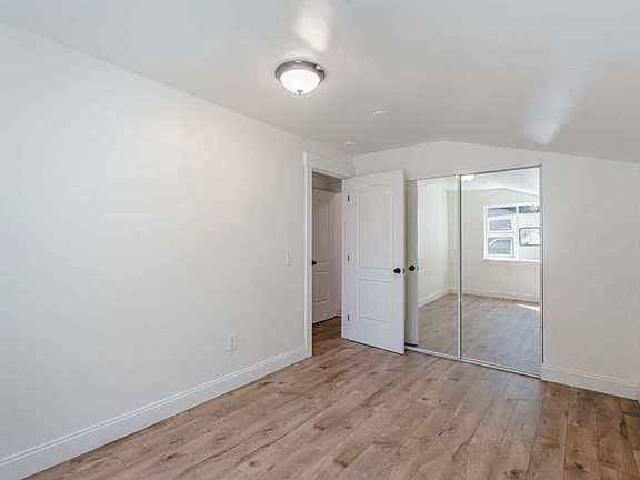 4th image of 309A Nevada St